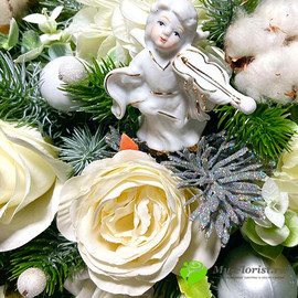 Новогодняя композиция на стол белая с ангелом 80 см - Фото3. Купить в розницу